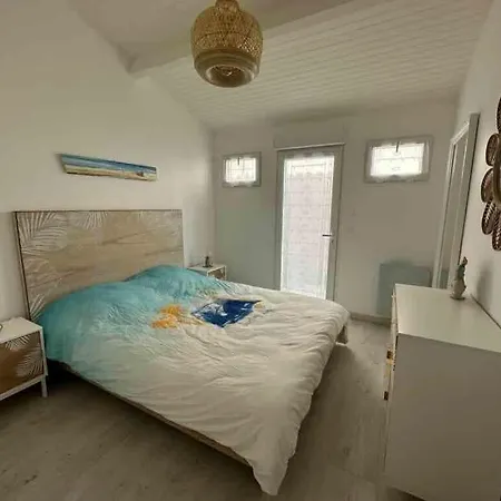 Maison 2 Pieces Avec Mezzanine 8 Couchages Saint-denis D'oleron Sdo000-082 *